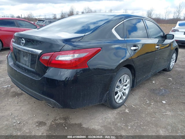 1N4AL3AP4JC280777 Nissan Altima 2.5 S