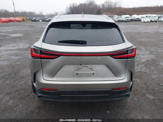 JTJHKCFZ1R2035729 Lexus Nx 450h+ Luxury