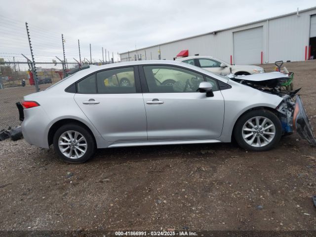 JTDVPMAE2N3020856 Toyota COROLLA LE