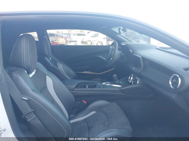 1G1FE1R7XN0124990 Chevrolet Camaro Rwd  1ss