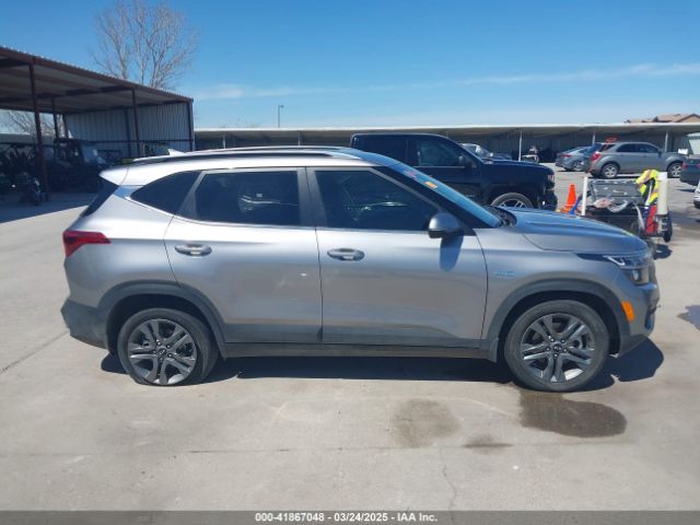 KNDEUCAA4M7070505 KIA SELTOS S