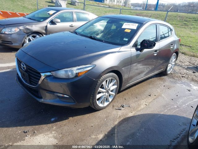 3MZBN1L70HM102817 Mazda Mazda3 Touring