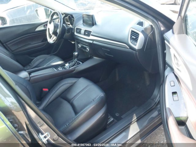 3MZBN1L70HM102817 Mazda Mazda3 Touring