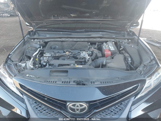 4T1B11HK3JU576270 Toyota CAMRY SE