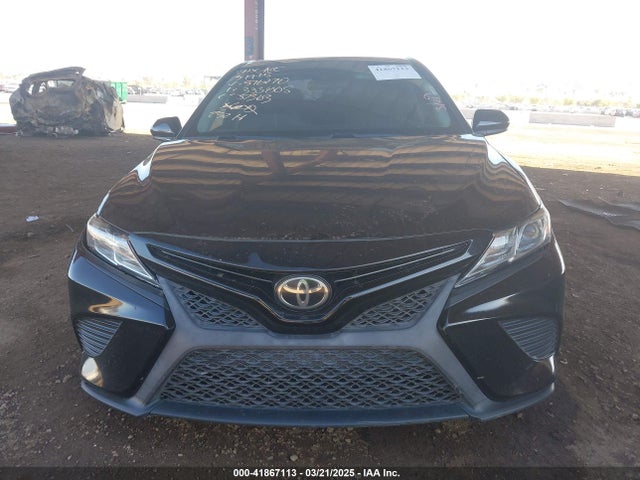 4T1B11HK3JU576270 Toyota CAMRY SE