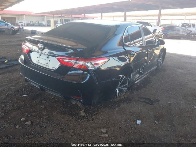 4T1B11HK3JU576270 Toyota CAMRY SE