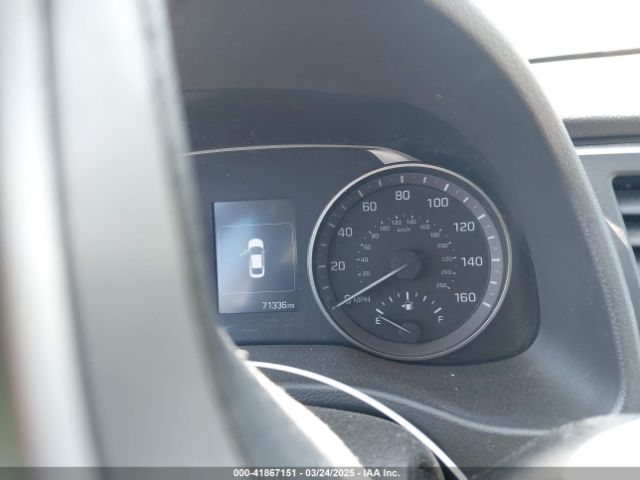 5NPD84LF4JH226564 Hyundai ELANTRA SEL