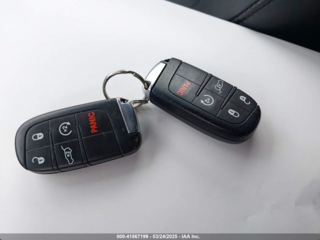 1C4RJFBG2LC390135 Jeep Grand Cherokee Limited 4x4