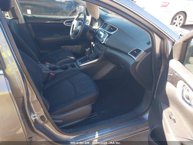 3N1AB7AP9HY381953 Nissan SENTRA SV