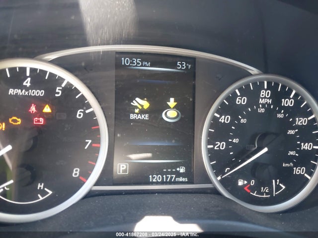 3N1AB7AP9HY381953 Nissan SENTRA SV