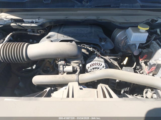 1C6SRFBT2LN395323 RAM 1500 Big Horn  4x4 6'4 Box