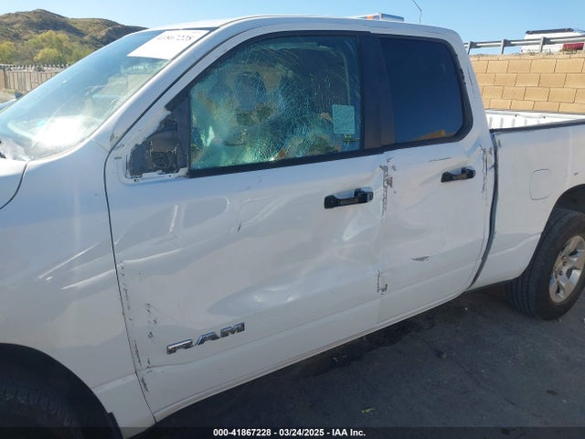 1C6SRFBT2LN395323 RAM 1500 Big Horn  4x4 6'4 Box