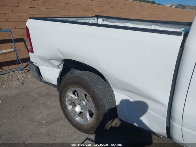 1C6SRFBT2LN395323 RAM 1500 Big Horn  4x4 6'4 Box