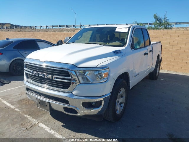 1C6SRFBT2LN395323 RAM 1500 Big Horn  4x4 6'4 Box