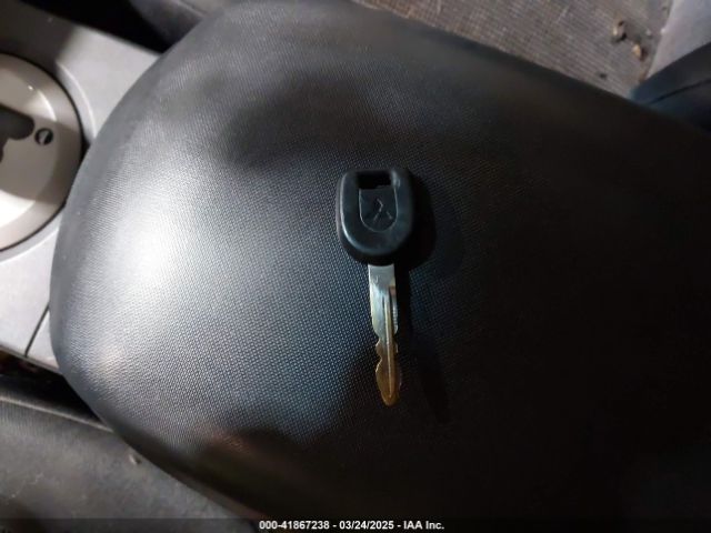 2004 MITSUBISHI ENDEAVOR 4A4MN31S44E054150 Photo 10