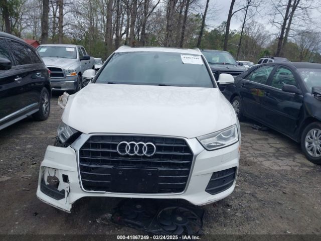 WA1BCCFS2HR009908 Audi Q3 2.0t Premium
