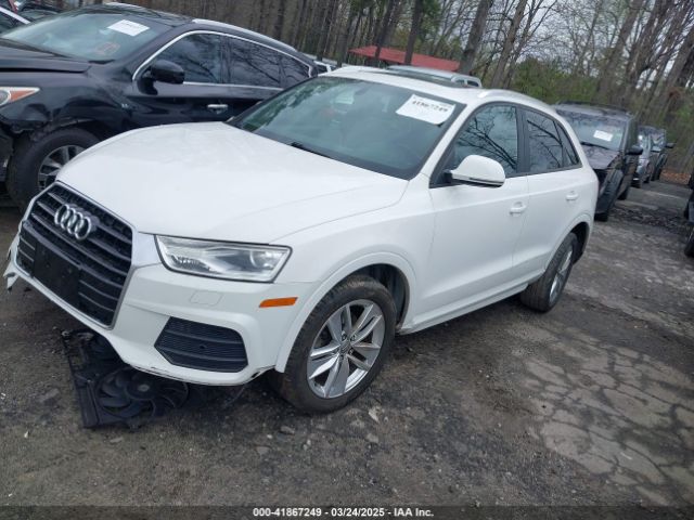 WA1BCCFS2HR009908 Audi Q3 2.0t Premium