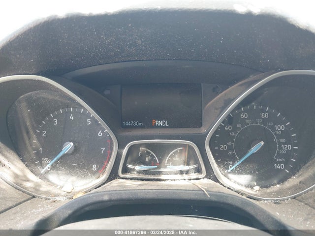 1FADP3K22GL395195 Ford FOCUS SE