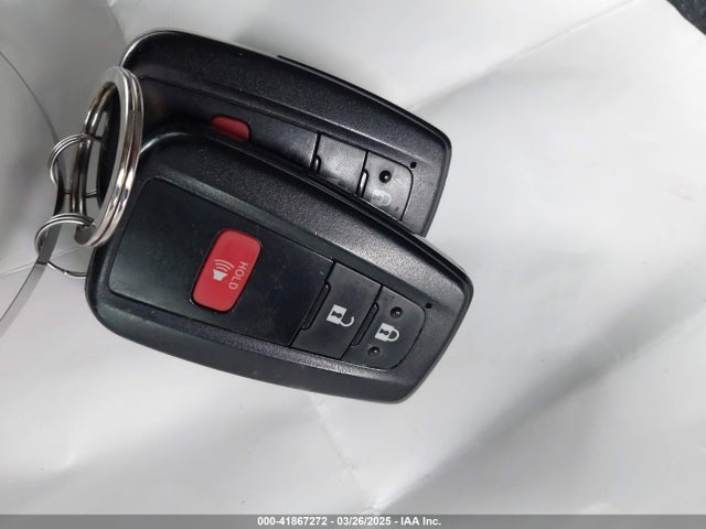 JTDKAMFU6M3150707 Toyota Prius Le