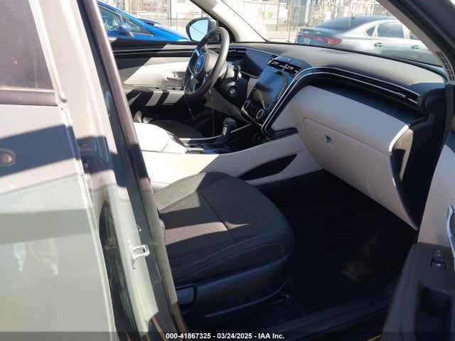 5NMJA3DE6RH432131 Hyundai TUCSON SE