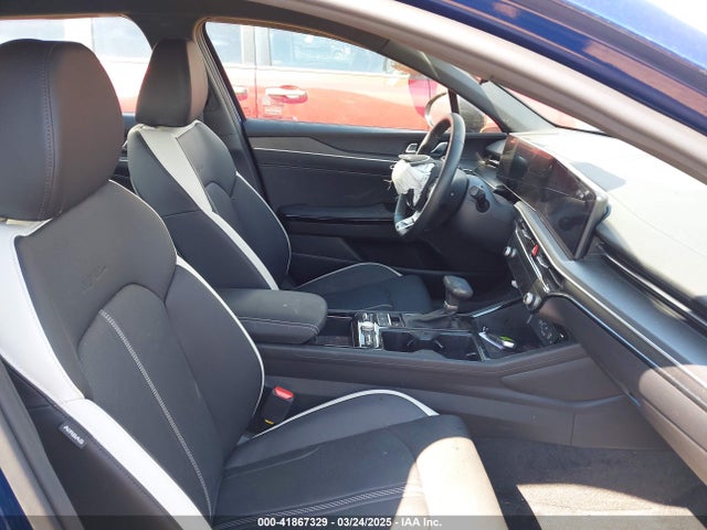 KNAG64J7XS5281369 KIA K5 Gt-line