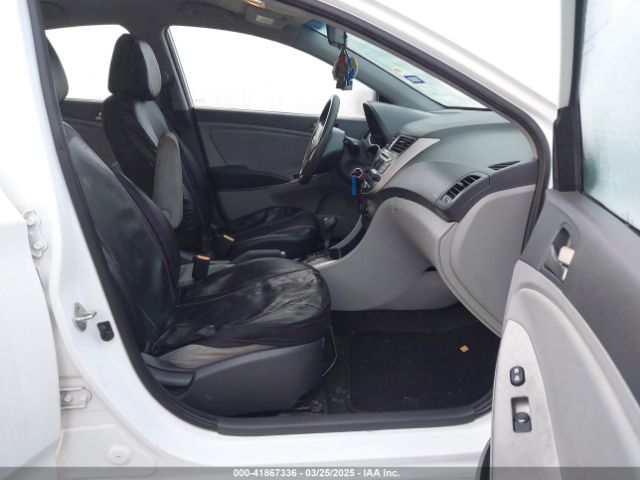 KMHCT4AE8HU197277 Hyundai ACCENT SE