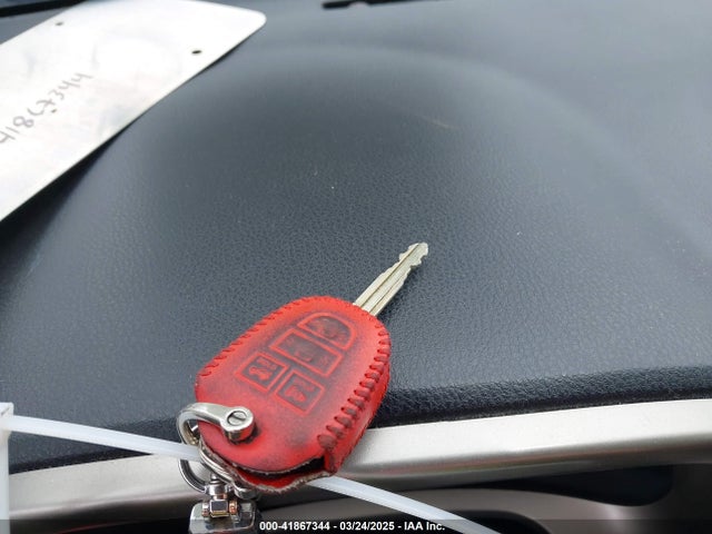 2T3WFREV6FW196693 Toyota Rav4 Xle