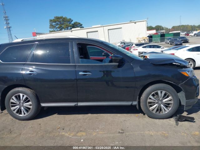 5N1DR2MN7HC650894 Nissan Pathfinder S