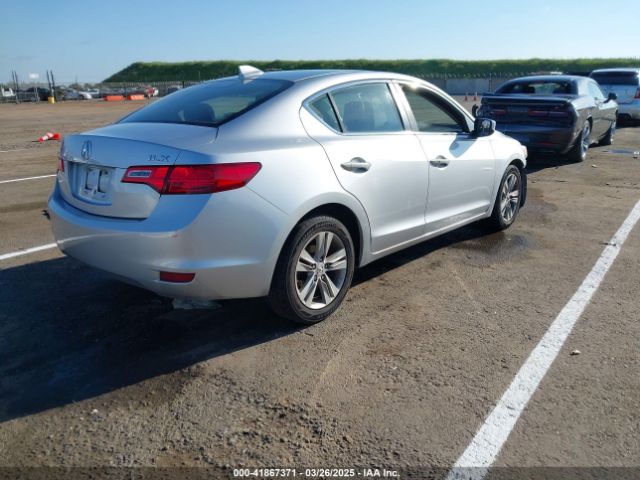 2013 ACURA ILX 19VDE1F32DE014675 Photo 3
