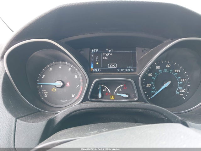1FADP3N22EL253809 Ford Focus Titanium