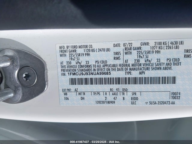 1FMCU9J93NUA99685 Ford Escape Titanium