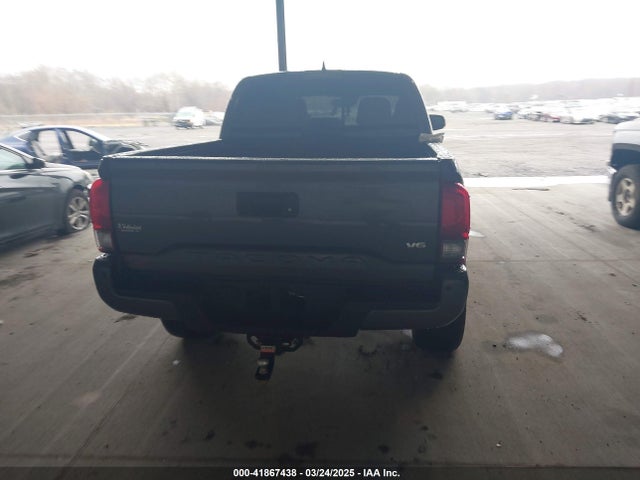 3TMCZ5AN5KM251607 Toyota Tacoma Trd Off Road