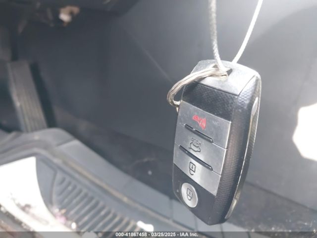 KNDPCCA69F7792532 KIA Sportage Sx