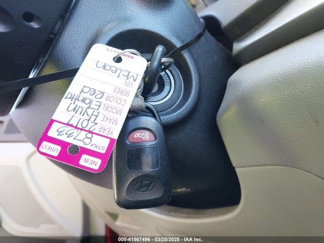 5NPD74LF3HH121169 Hyundai ELANTRA SE