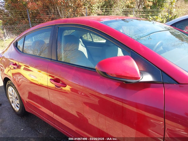 5NPD74LF3HH121169 Hyundai ELANTRA SE