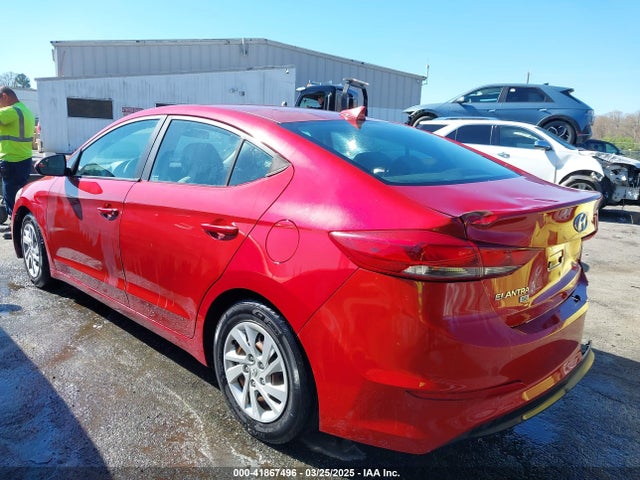 5NPD74LF3HH121169 Hyundai ELANTRA SE