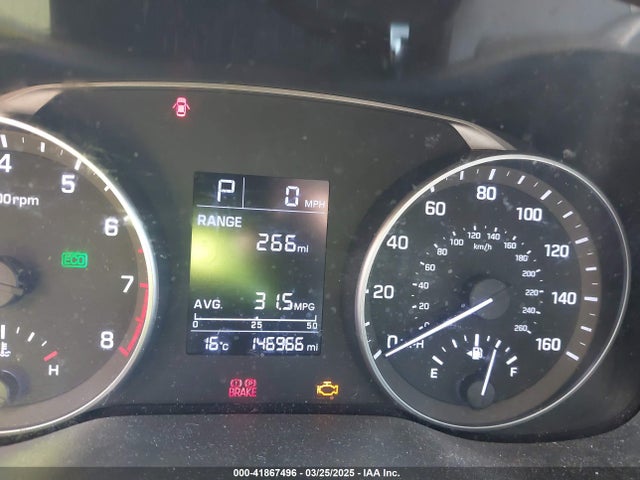 5NPD74LF3HH121169 Hyundai ELANTRA SE