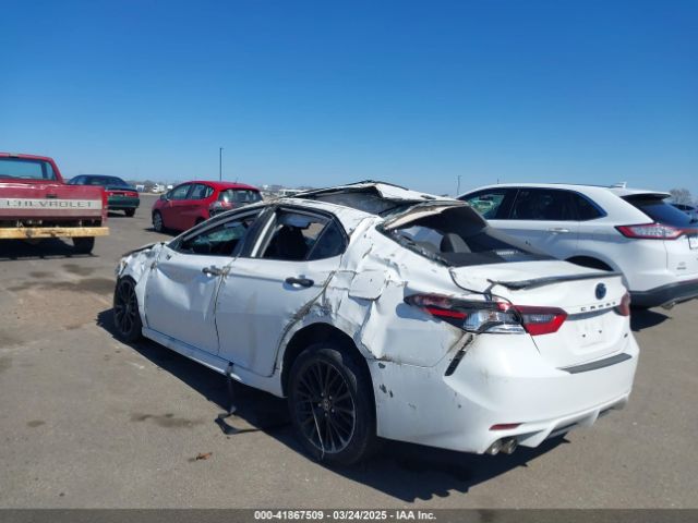 4T1T31AK8NU033219 Toyota Camry Nightshade Edition Hybrid