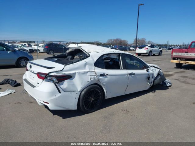 4T1T31AK8NU033219 Toyota Camry Nightshade Edition Hybrid