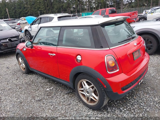 2008 MINI COOPER S WMWMF73588TT93589 Photo 2