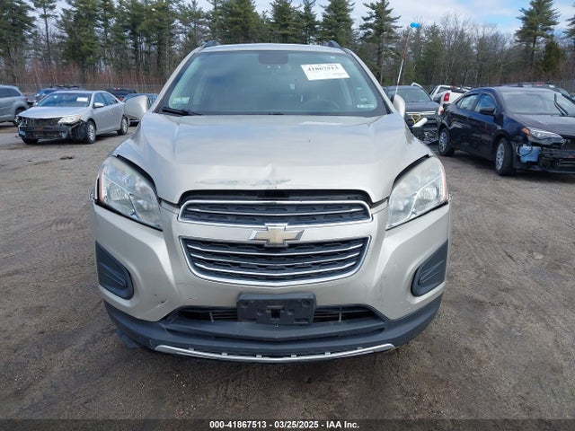 3GNCJPSB2GL276220 Chevrolet Trax Lt
