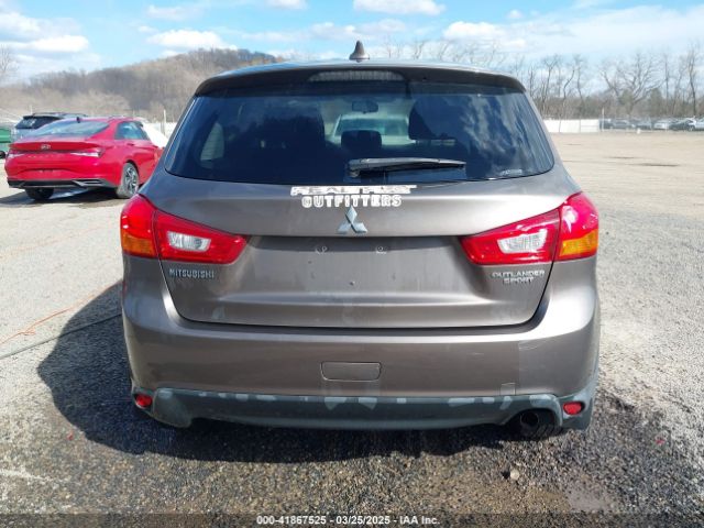 JA4AR3AU4HZ051385 Mitsubishi Outlander Sport 2.0 Es