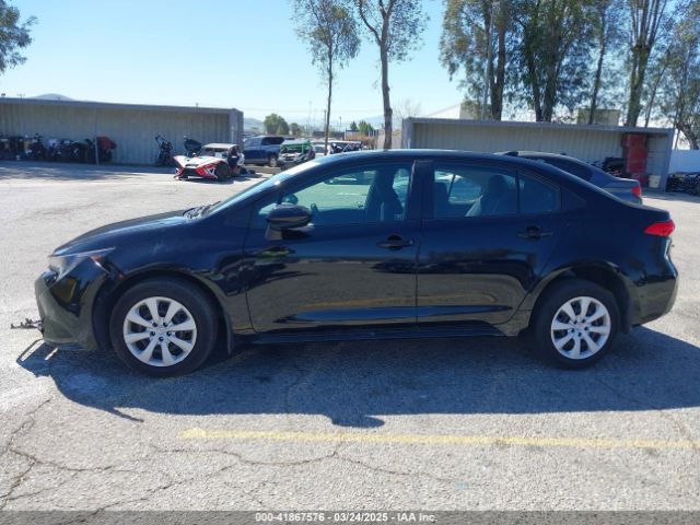 5YFB4MDE8RP192619 Toyota COROLLA LE