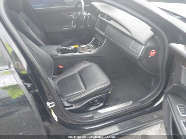 SAJBL4FX9JCY67412 Jaguar Xf 25t R-sport