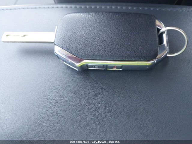 KNDCP3LE0R5131723 KIA NIRO LX