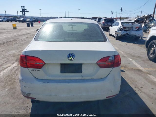 3VW2K7AJ0EM233414 Volkswagen Jetta 2.0l S