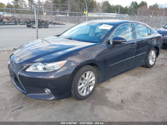 JTHBW1GG7E2040277 Lexus ES 300H