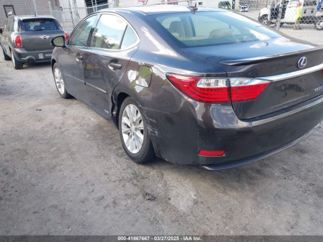 JTHBW1GG7E2040277 Lexus ES 300H