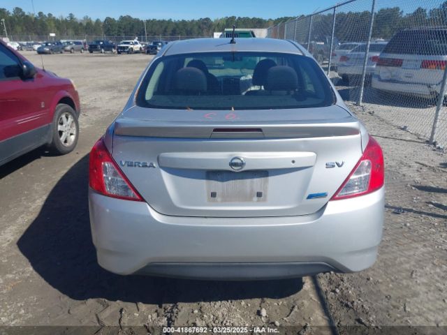 3N1CN7AP3FL870228 Nissan Versa 1.6 Sv