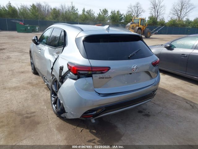 2023 BUICK ENVISION LRBFZMR47PD037402 Photo 2